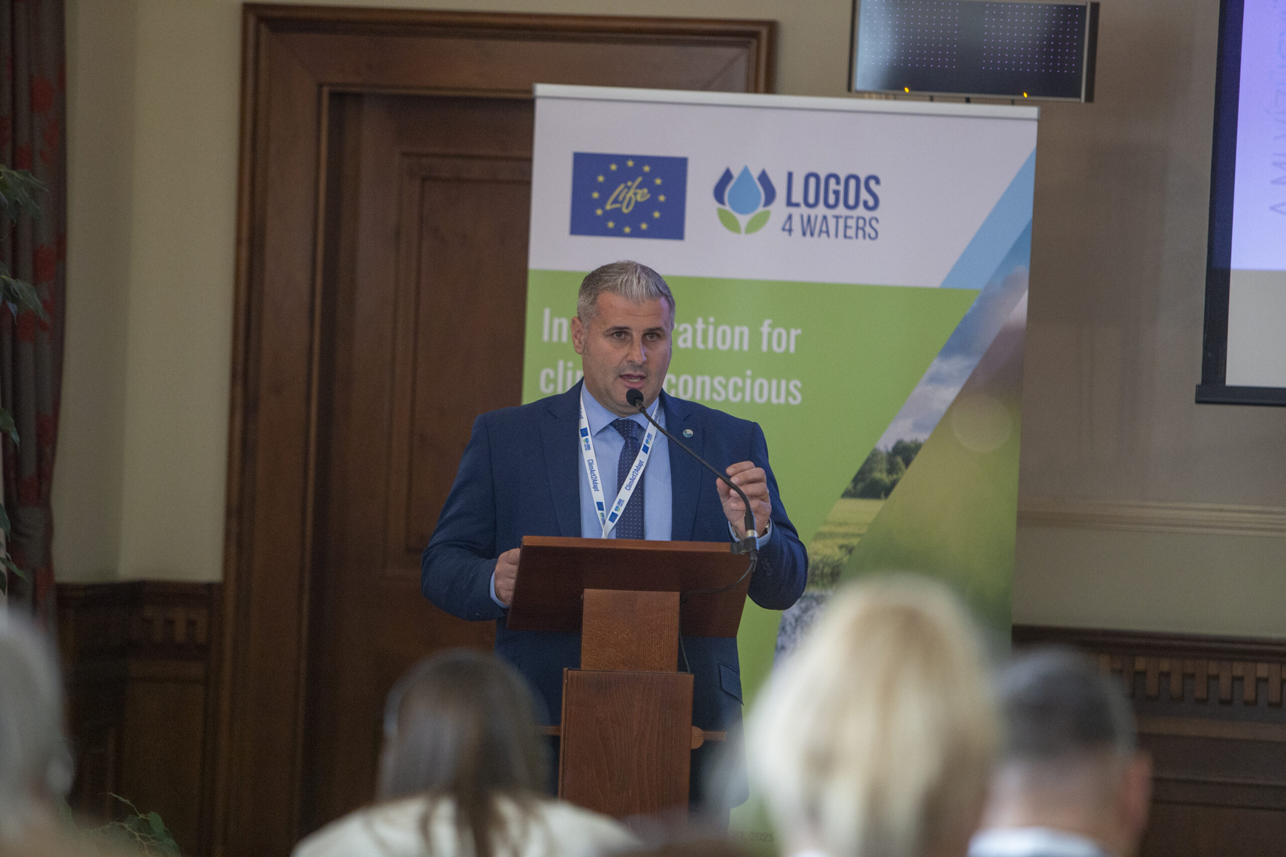 CA2A 2025.10.08 00622